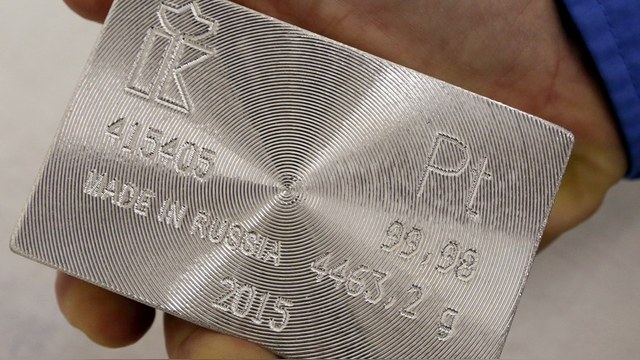 Россия активно разрабатывает месторождения платины в Зимбабве.