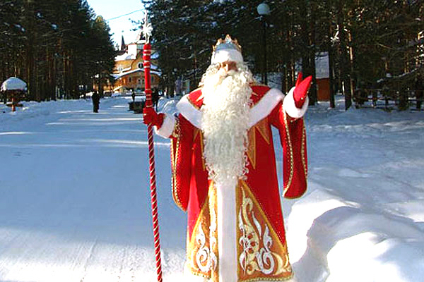 В России официально празднуют день рождения Деда Мороза
