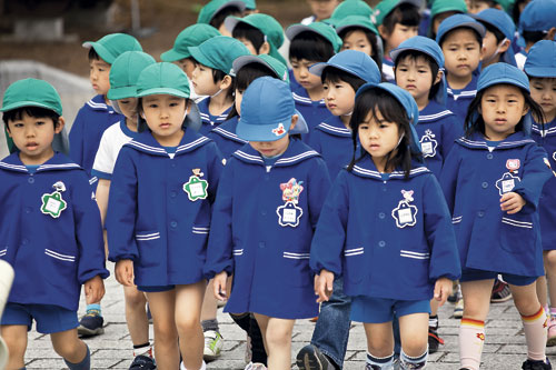 Система японского воспитания детей
