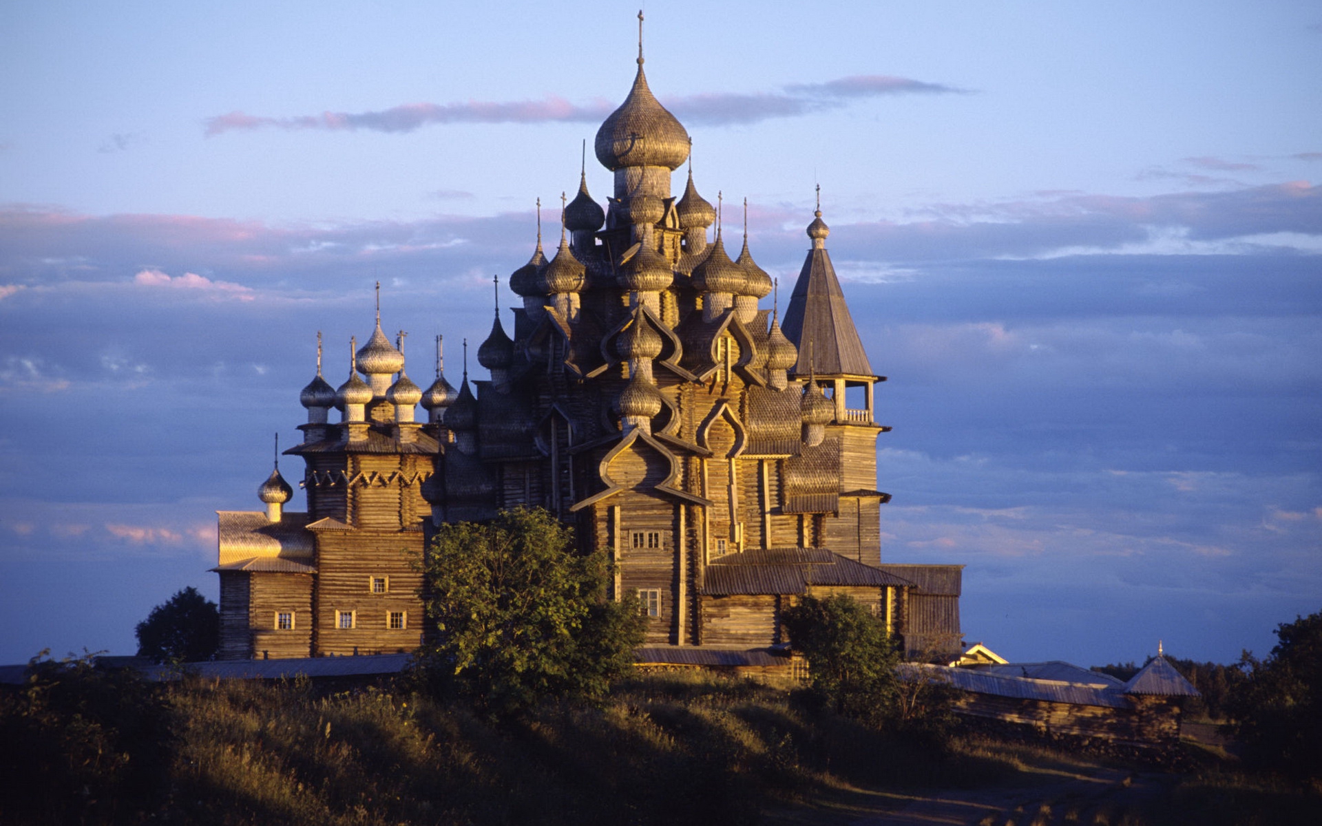 «Красивее страны в жизни не видел!»: журналист из Англии восхитился Россией
