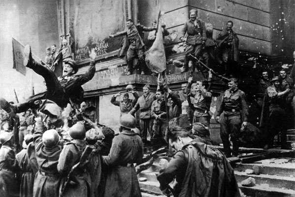 Возрождение легенды: зачем Россия воссоздала 150-ю Идрицко-Берлинскую дивизию
