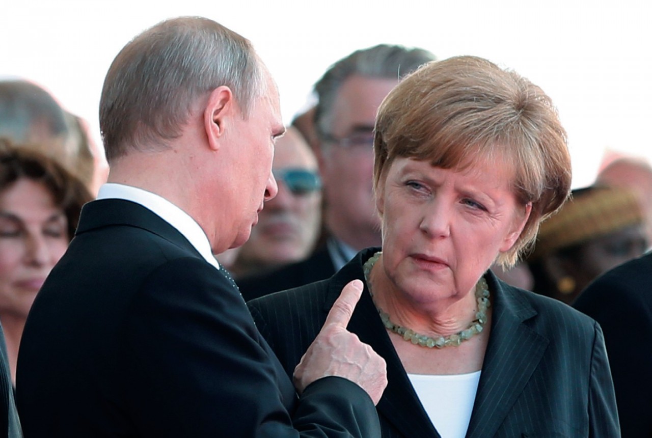 Как В.Путин одной фразой поставил А.Меркель на место